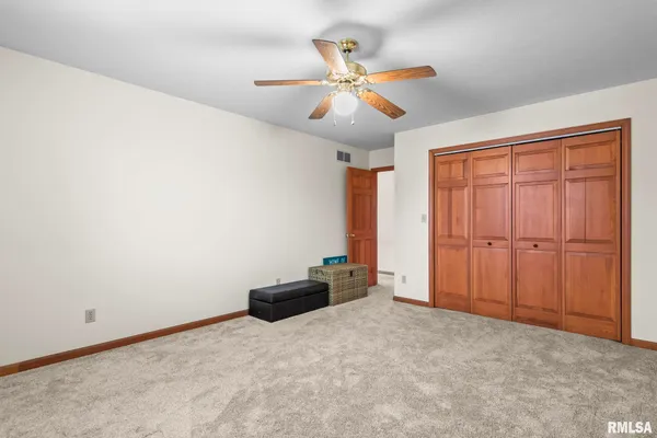 $489,900 | 3924 Surry Pl Lane, Springfield, IL 62711