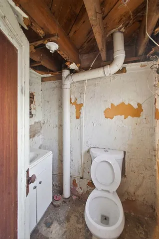 $70,000 | 14161 Sussex Street, Detroit, MI 48227