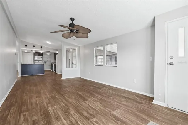 $1,495 | 3121 Briar Street, Wesley Chapel, FL 33543