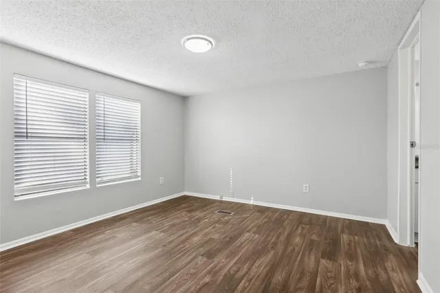 $1,495 | 3121 Briar Street, Wesley Chapel, FL 33543