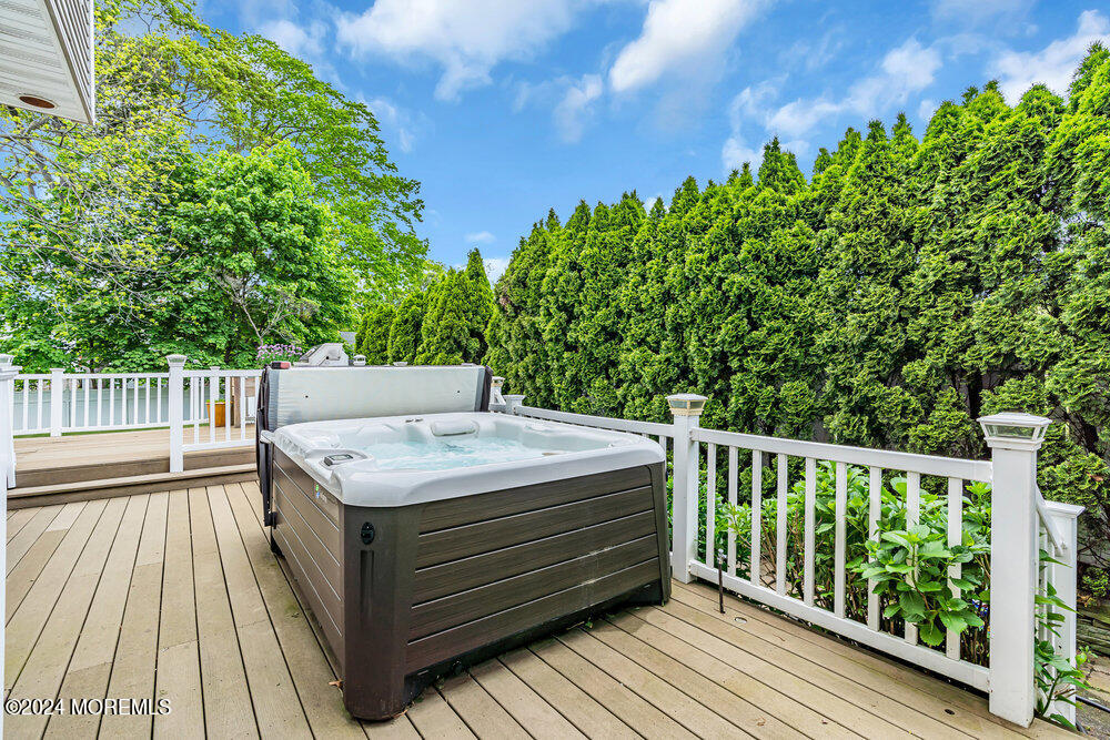 8 North Street Rumson, NJ 07760 - Photo 26 of 31 Hot Tub