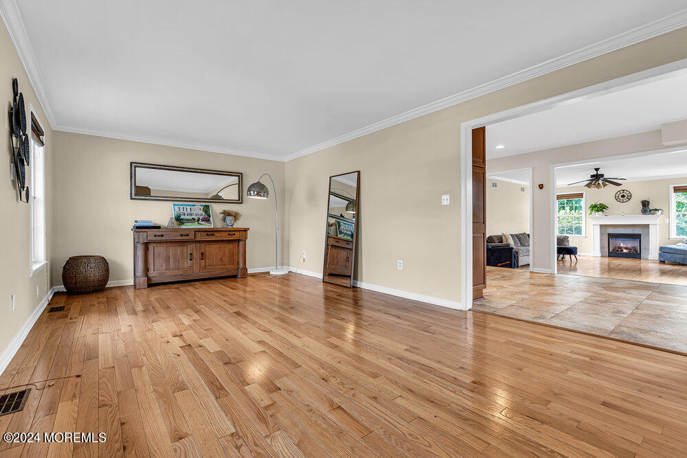 8 North Street Rumson, NJ 07760 - Photo 4 of 31 Living Room
