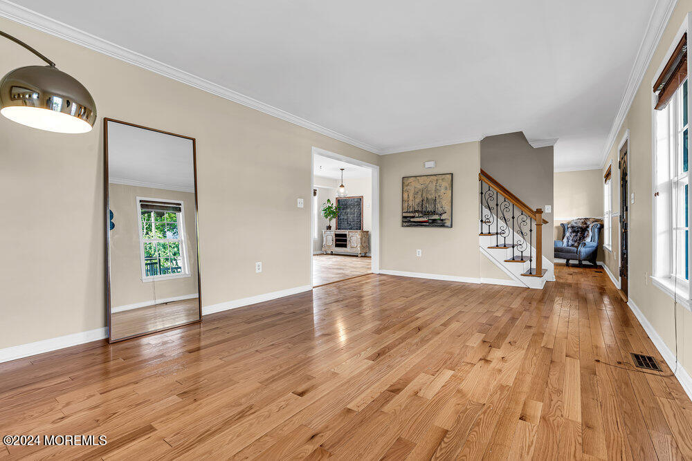 8 North Street Rumson, NJ 07760 - Photo 5 of 31 Living Room