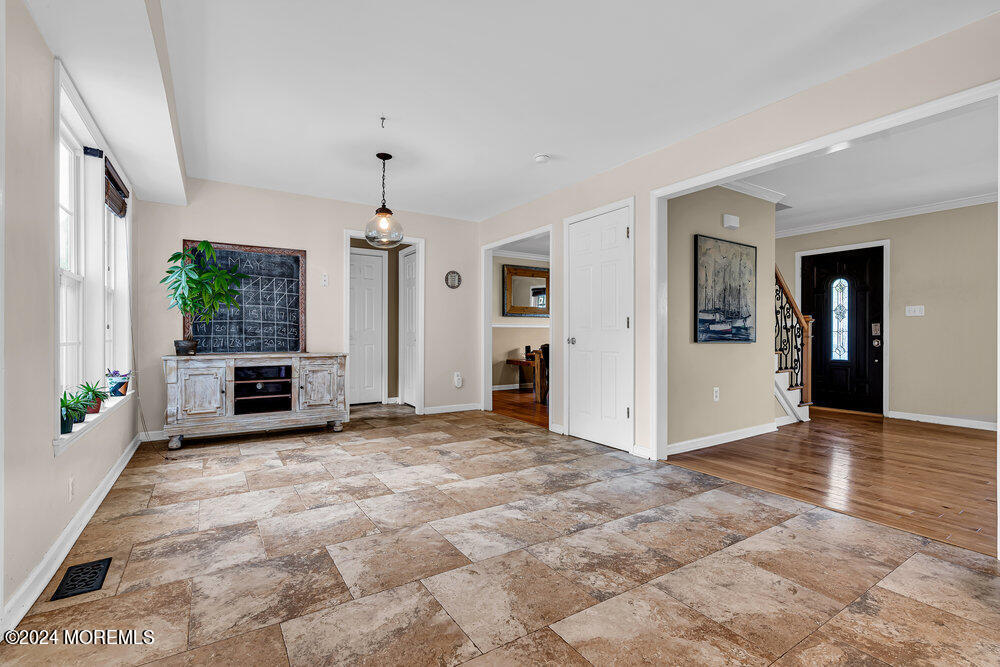 8 North Street Rumson, NJ 07760 - Photo 8 of 31 Breakfast Nook