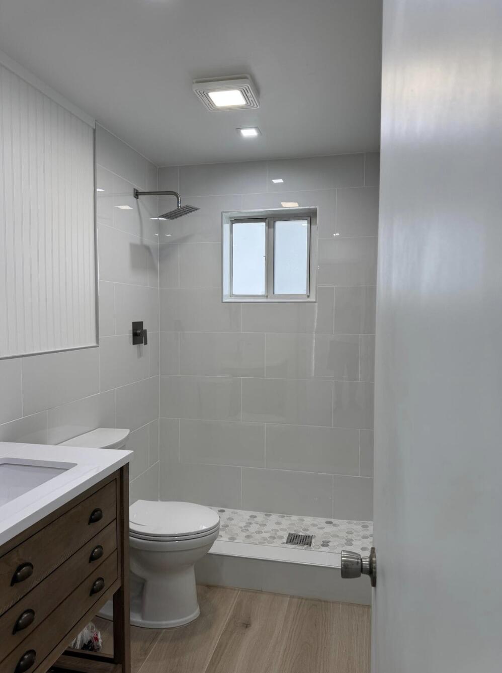 119 Long Key Lake Drive, Unit 1 Layton, FL 33001 - Photo 4 of 6 Unit 1