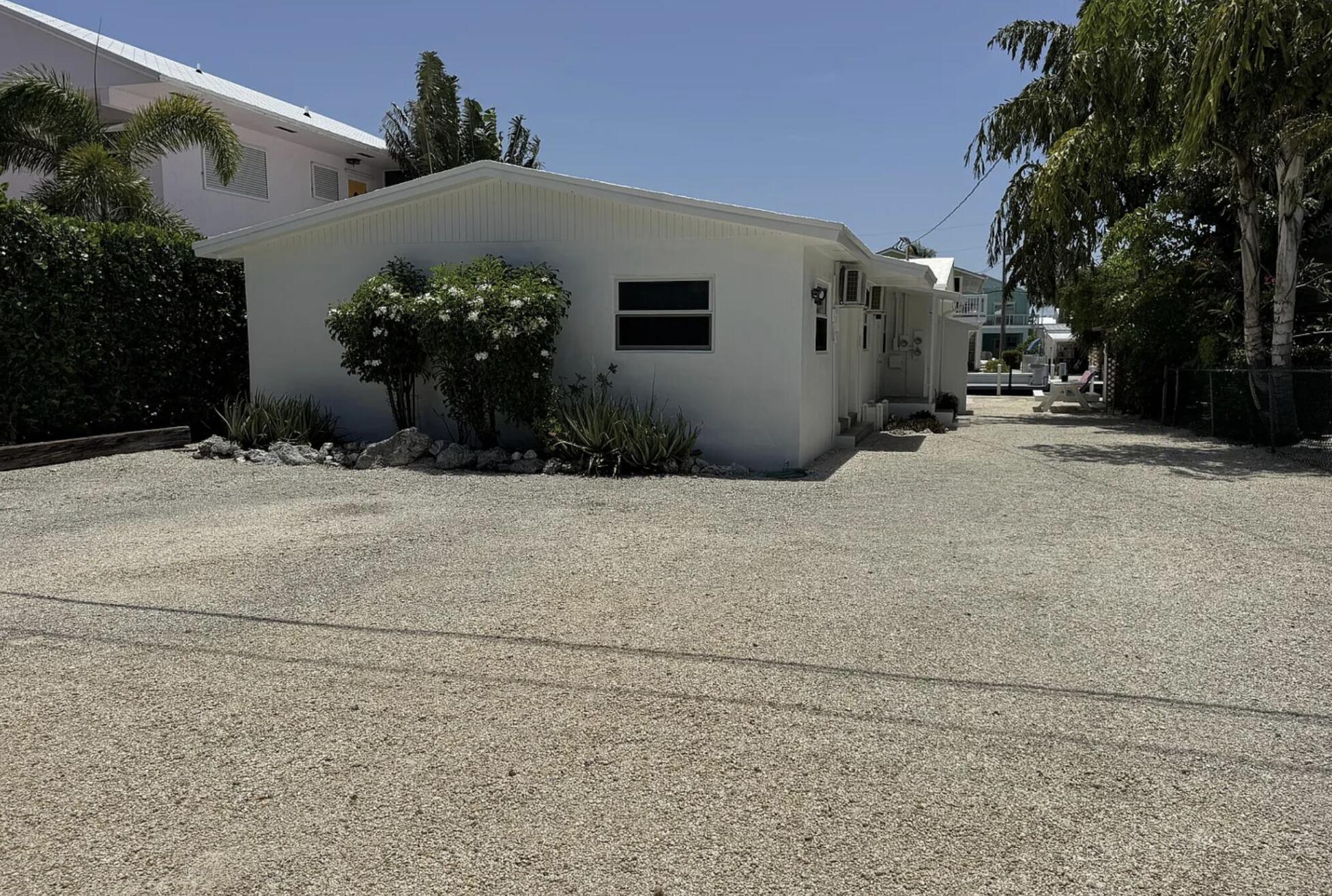 119 Long Key Lake Drive, Unit 1 Layton, FL 33001 - Photo 6 of 6 Unit 1