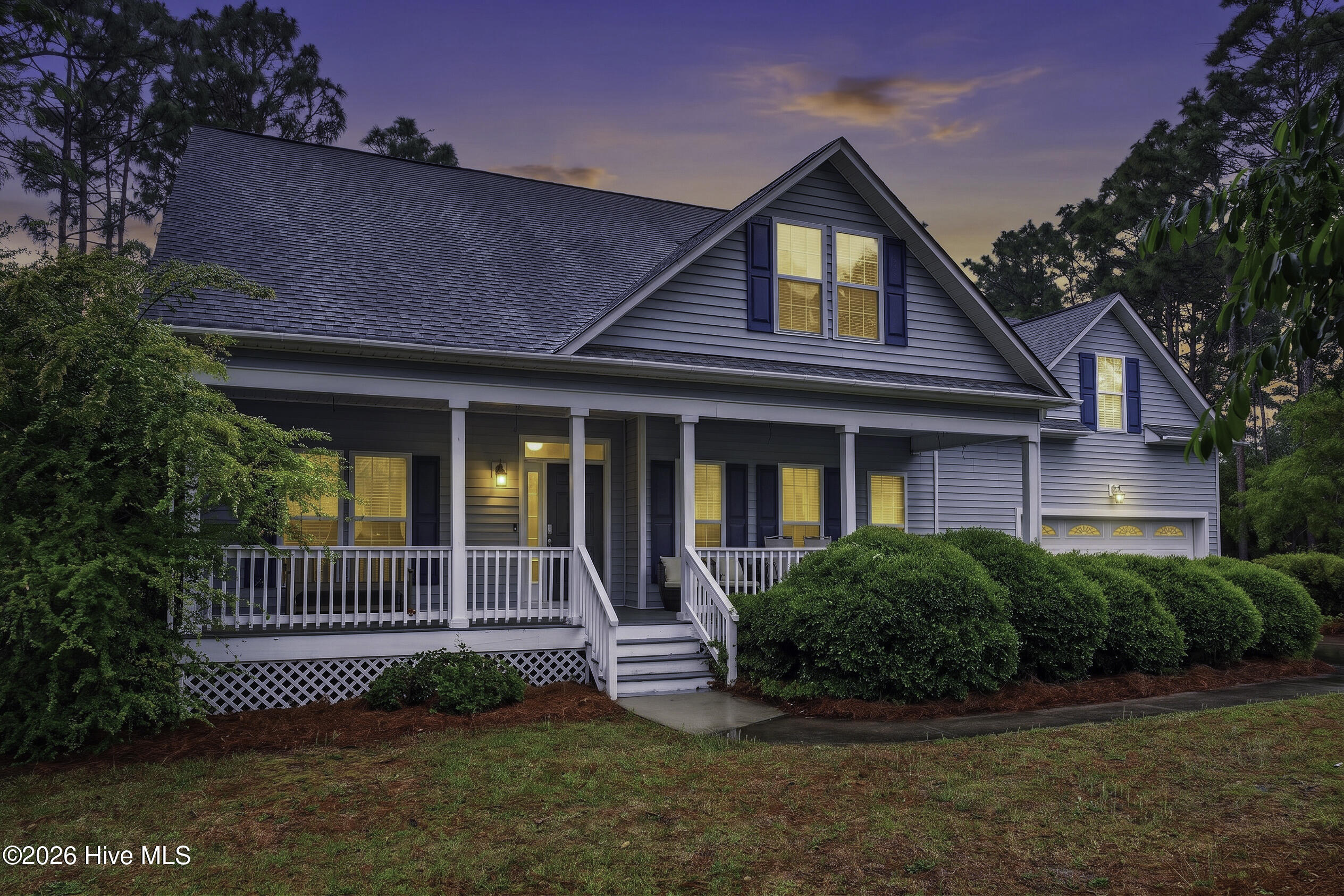 425 Superior Road Wilmington, NC 28412 - Photo 4 of 41 425SuperiorRoad-1_Dusk