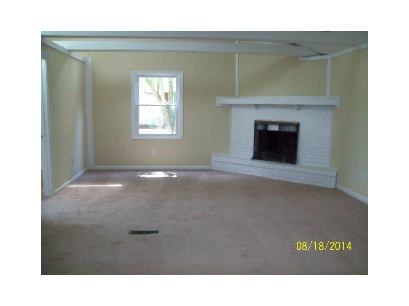 7307 Harcourt Road Indianapolis, IN 46260 - Photo 3 of 9 Gallery Image 3