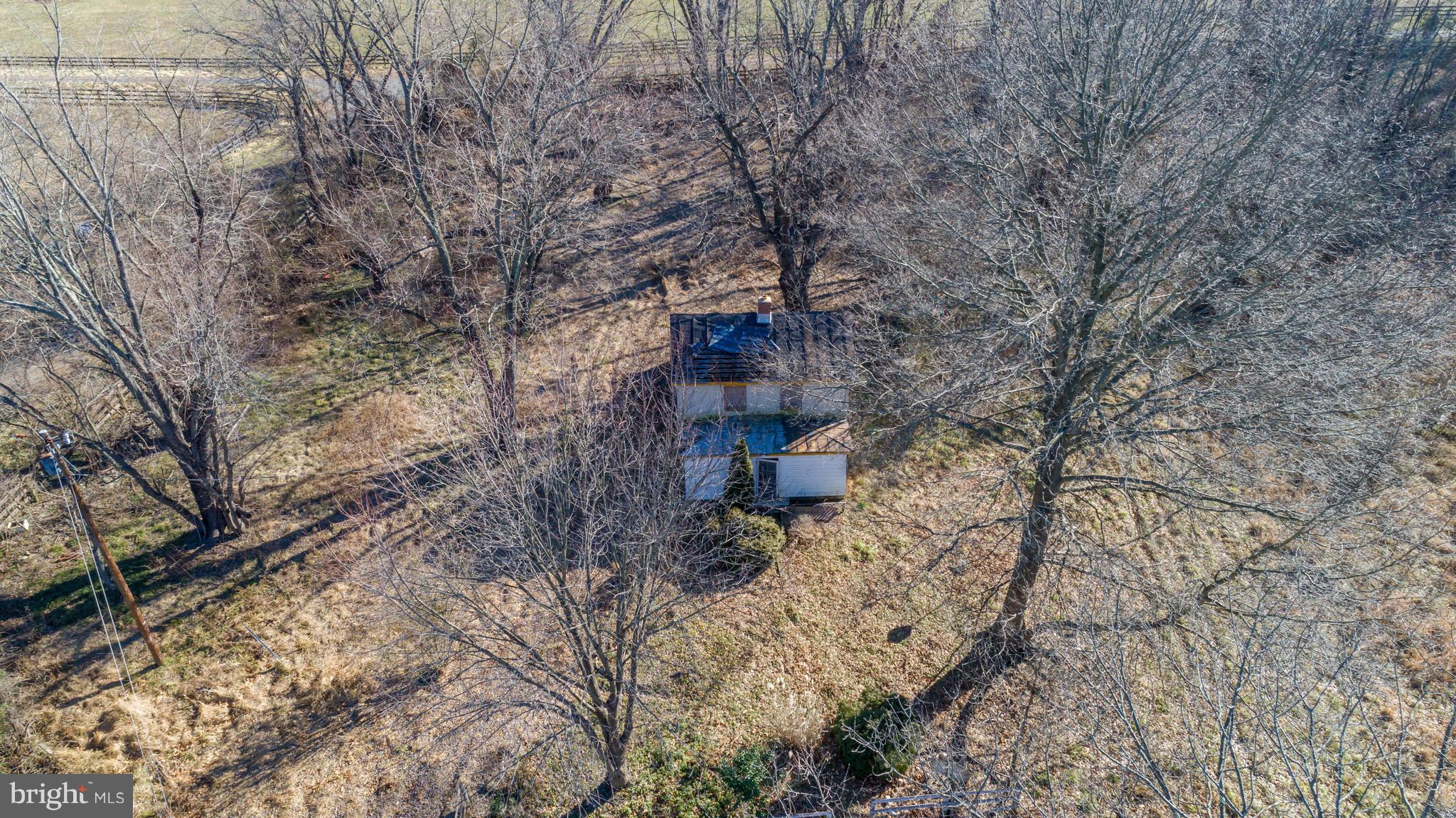 22552 Sam Fred Road Middleburg, VA 20117 - Photo 5 of 13 Unihabitable Home on the Land Electric Available
