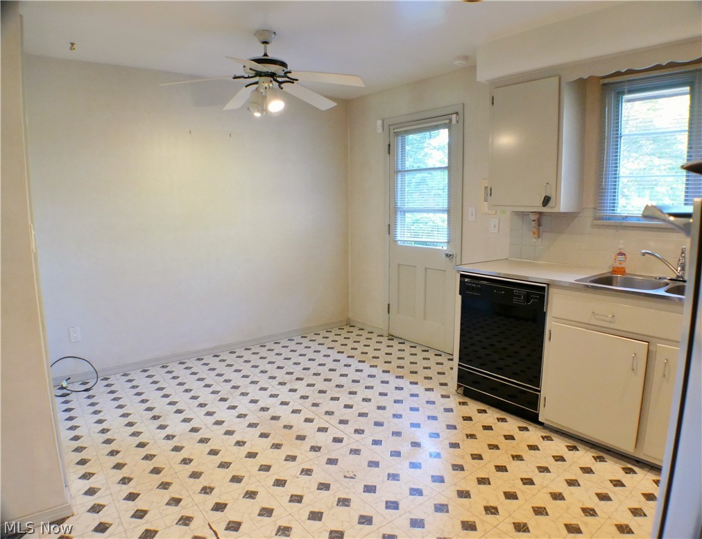 2788 Belgrave Road Cleveland, OH 44124 - Photo 9 of 31 Gallery Image 9