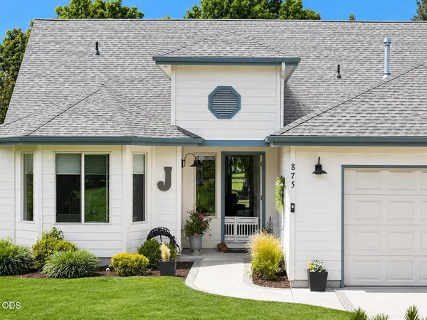 $398,000 | 875 Hanks Street, Klamath Falls, OR 97601