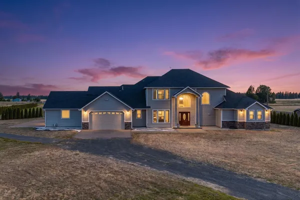 $1,149,900 | 1102 South Wheatland Street, Medical Lake, WA 99022