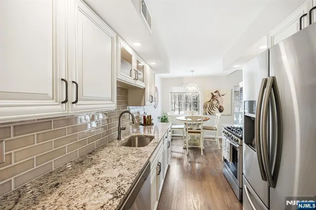 $489,900 | 3811 Melville Court, Mahwah, NJ 07430