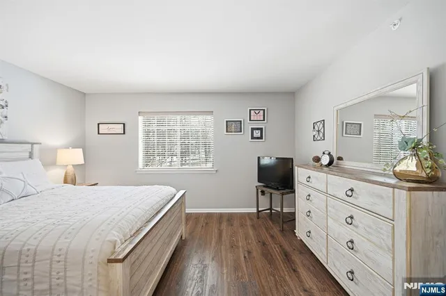 $489,900 | 3811 Melville Court, Mahwah, NJ 07430