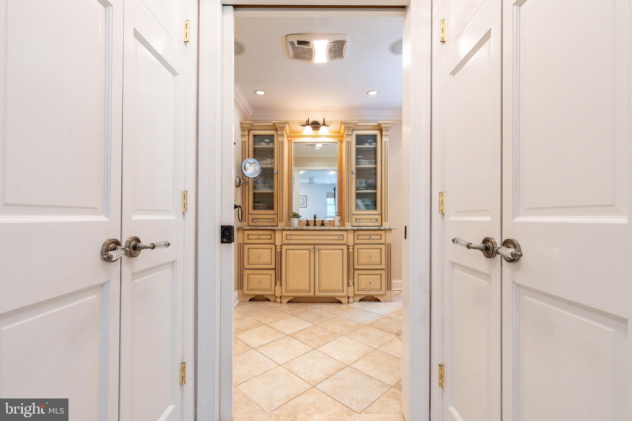 2047 Stone Ridge Lane Villanova, PA 19085 - Photo 40 of 71