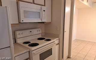 2300 East Silverado Ranch Boulevard, Unit 2024 Las Vegas, NV 89123 - Photo 3 of 12