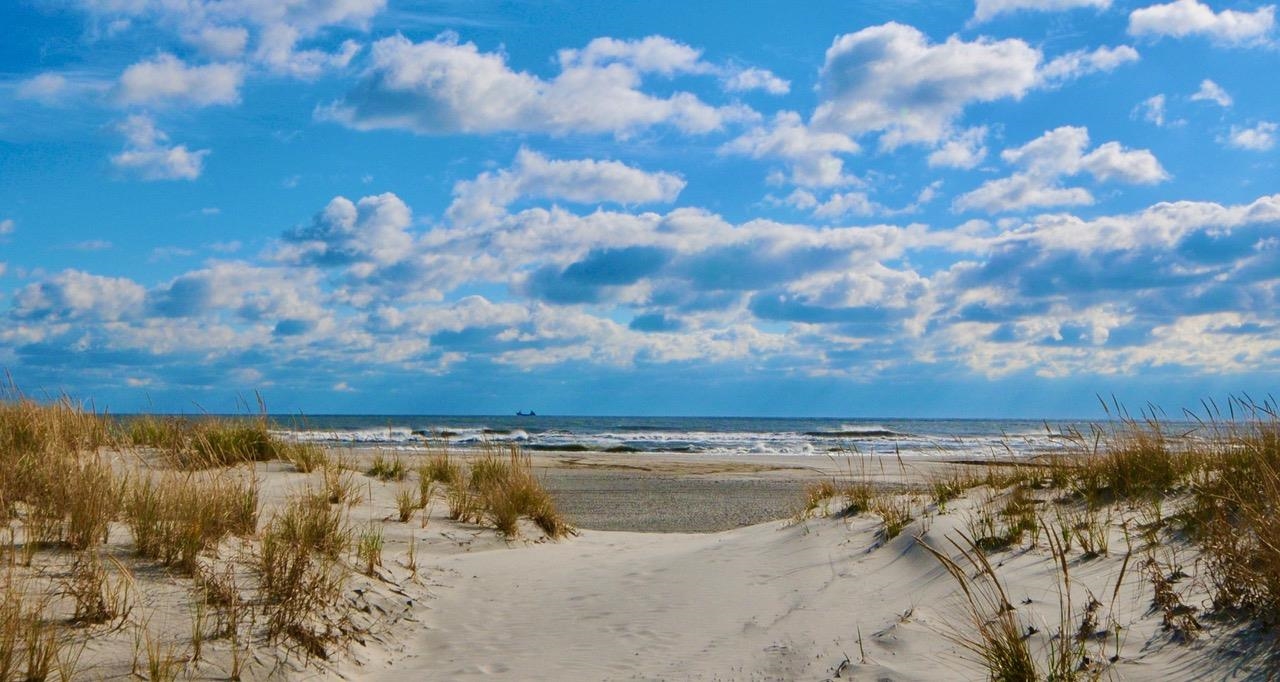 26 73rd Street, Unit WEST Sea Isle City, NJ 08243 - Photo 8 of 21 a view of an ocean