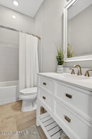 $959,000 | 215 Valley Grove Drive, Ponte Vedra, FL 32081