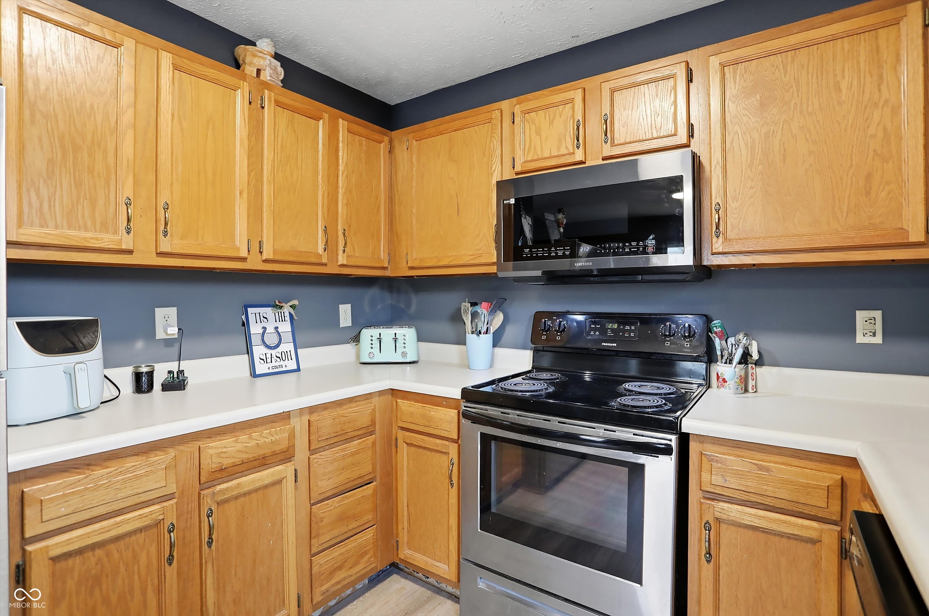 5218 West Hidden Ridge Court Indianapolis, IN 46221 - Photo 13 of 40