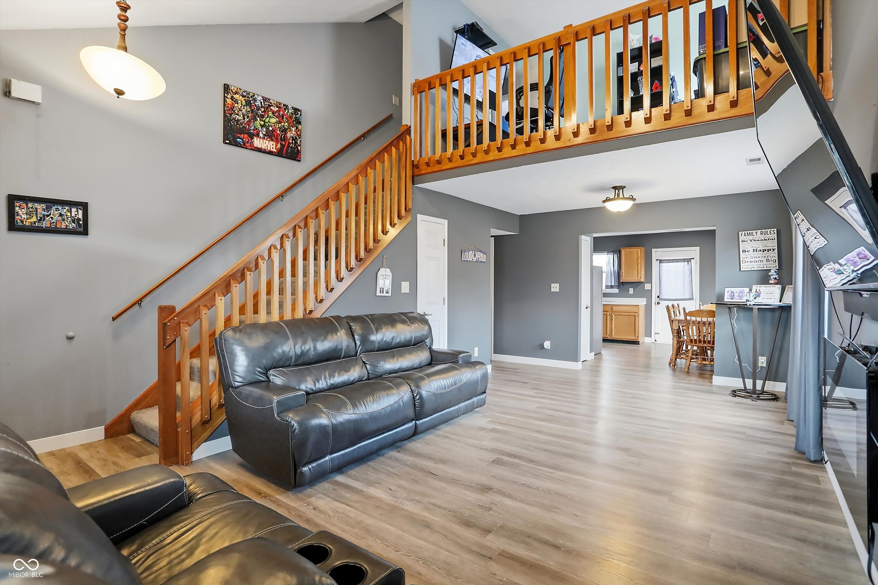 5218 West Hidden Ridge Court Indianapolis, IN 46221 - Photo 2 of 40