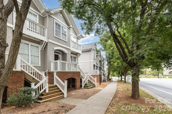 $599,000 | 827 West 4th Street, Charlotte, NC 28202