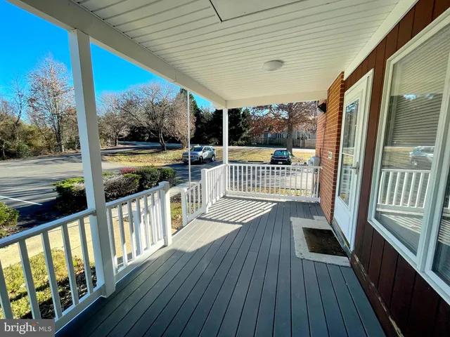 $1,295 | 22322 Greenview Parkway, Unit A, Great Mills, MD 20634