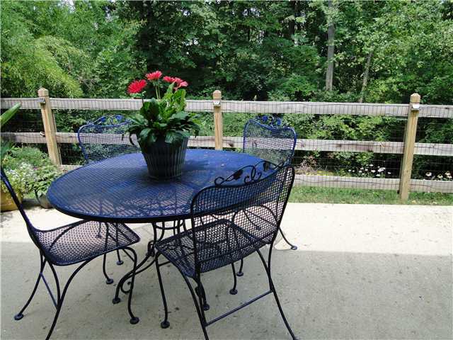 938 Farnham Road Columbus, OH 43220 - Photo 17 of 24 Gallery Image 17