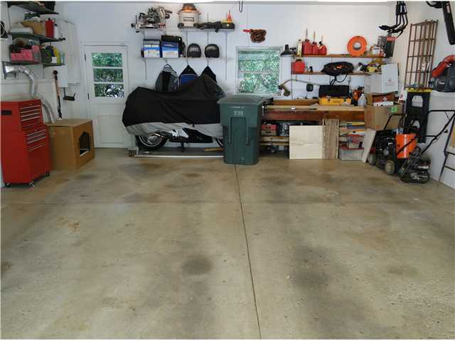 938 Farnham Road Columbus, OH 43220 - Photo 23 of 24 Gallery Image 23