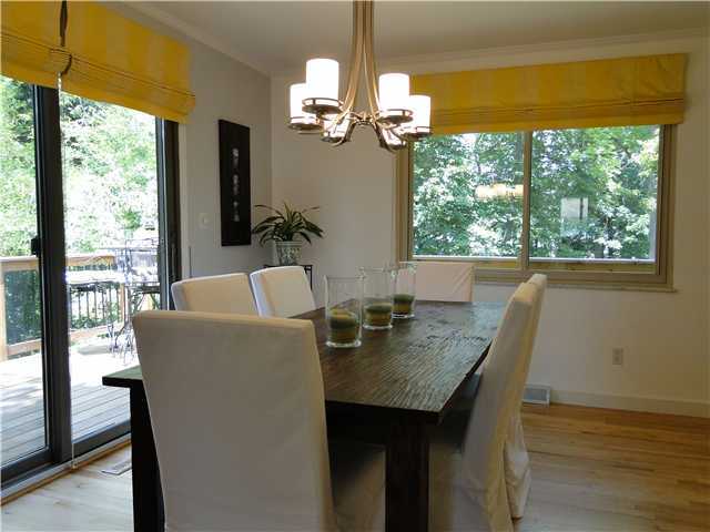 938 Farnham Road Columbus, OH 43220 - Photo 4 of 24 Gallery Image 4