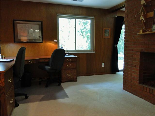938 Farnham Road Columbus, OH 43220 - Photo 9 of 24 Gallery Image 9