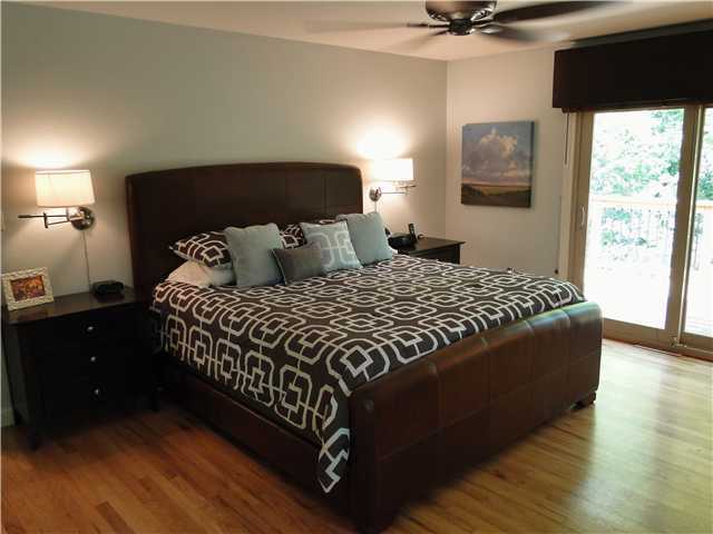 938 Farnham Road Columbus, OH 43220 - Photo 10 of 24 Gallery Image 10