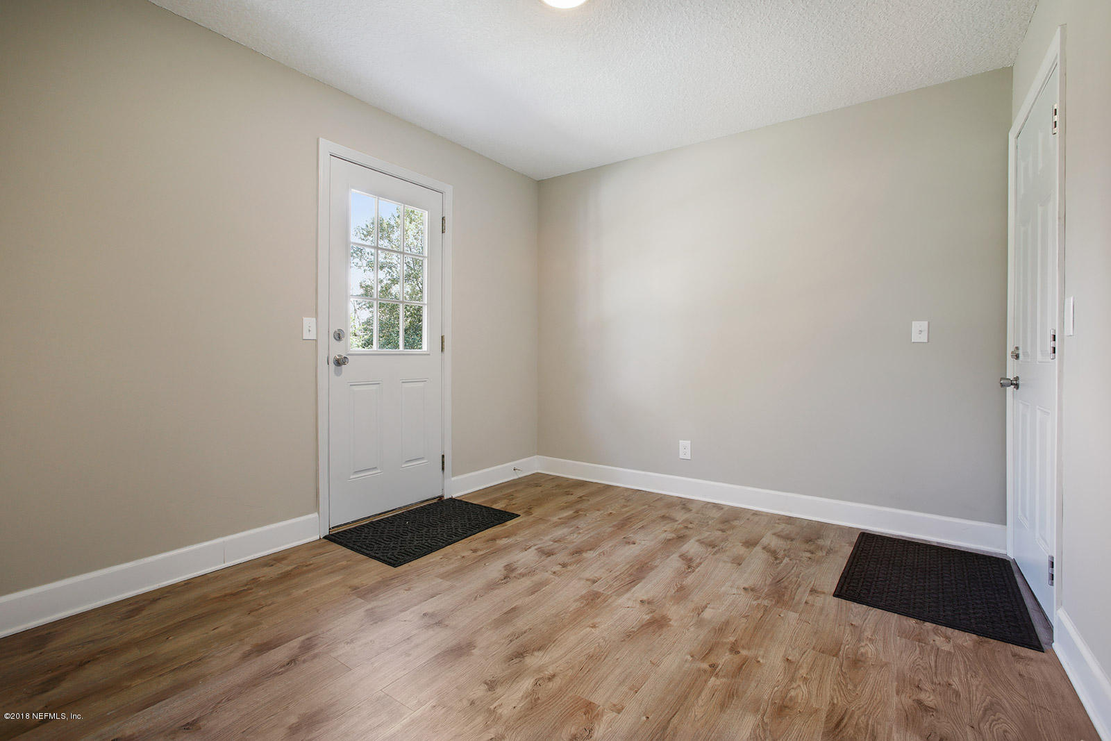 105 Ridgefield Court Orange Park, FL 32065 - Photo 12 of 24 009_1600x1067_mls