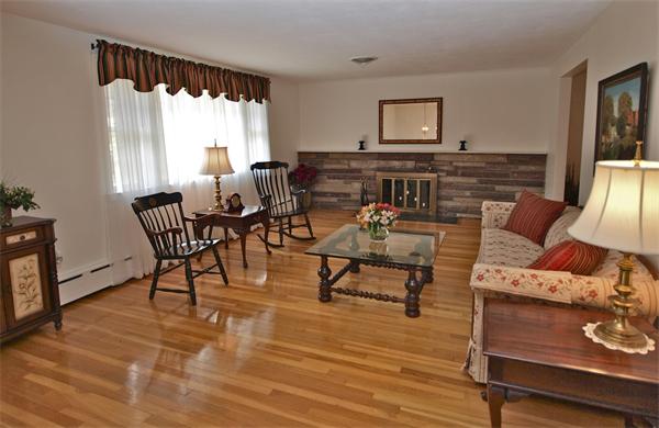 234 Alder Road Westwood, MA 02090 - Photo 8 of 30 Gallery Image 8