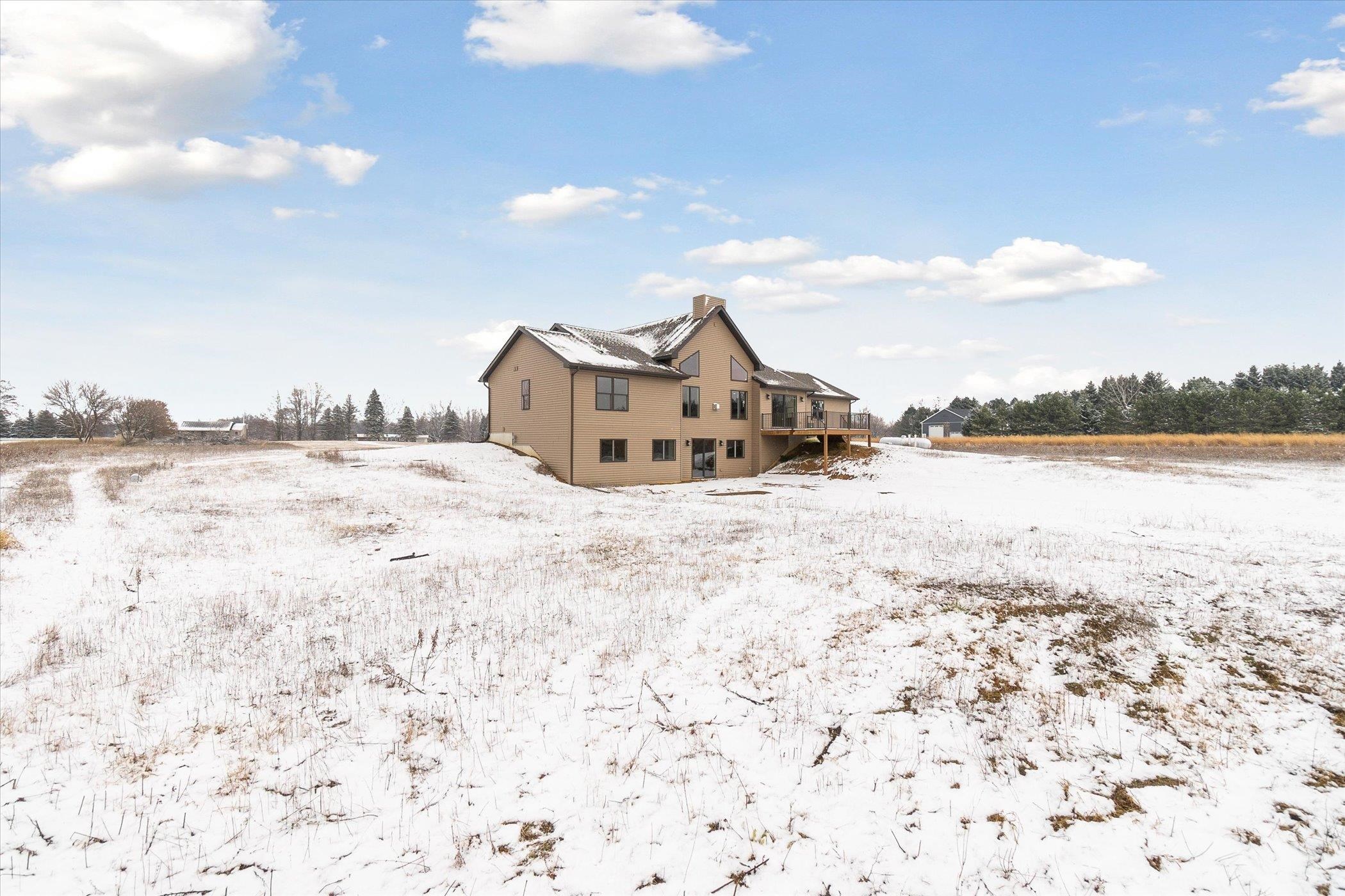 790 East Beard Road Perry, MI 48872 - Photo 41 of 54 50096280-40.JPG