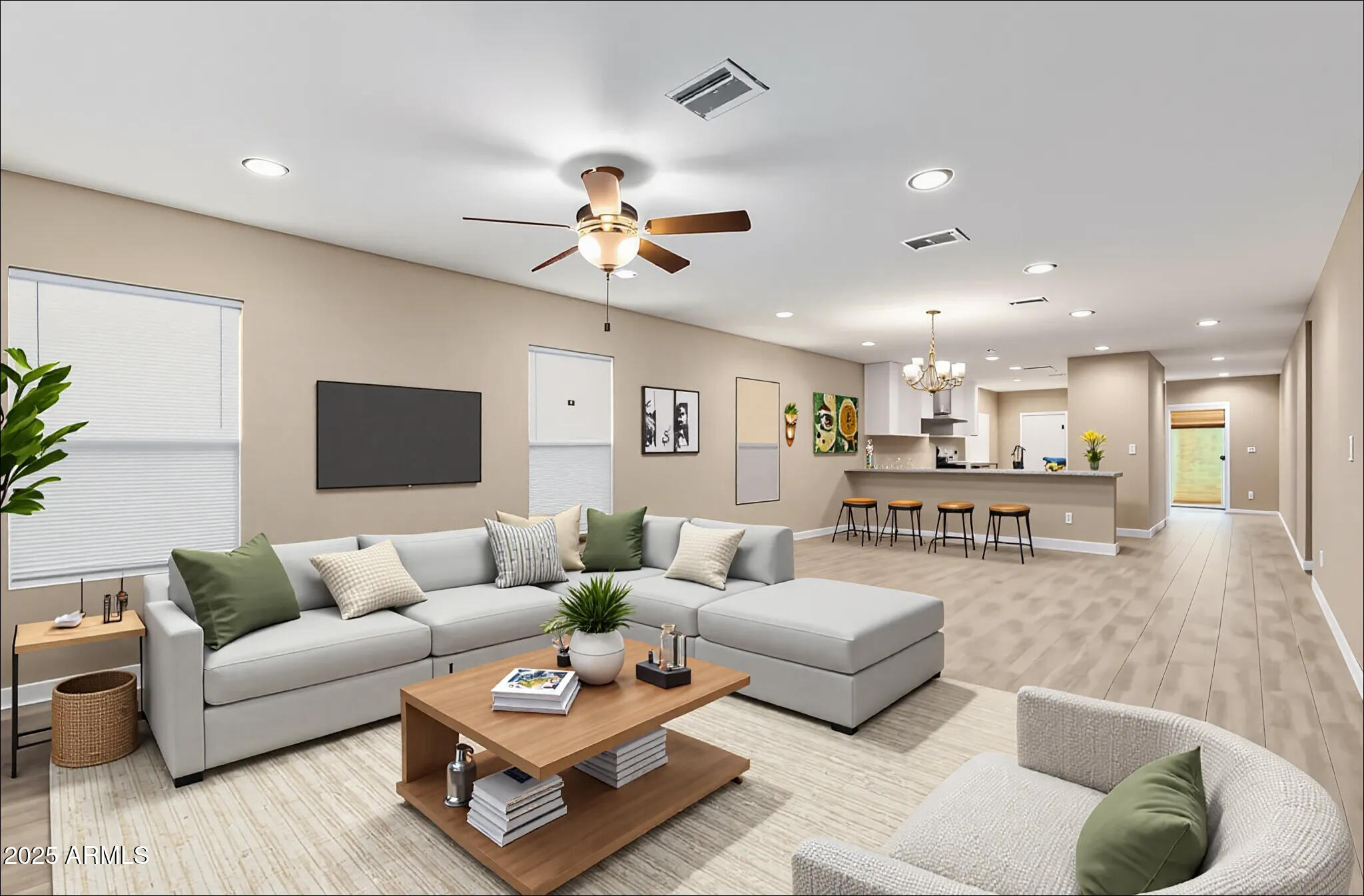 3828 West Latham Street Phoenix, AZ 85009 - Photo 2 of 12 IMG12