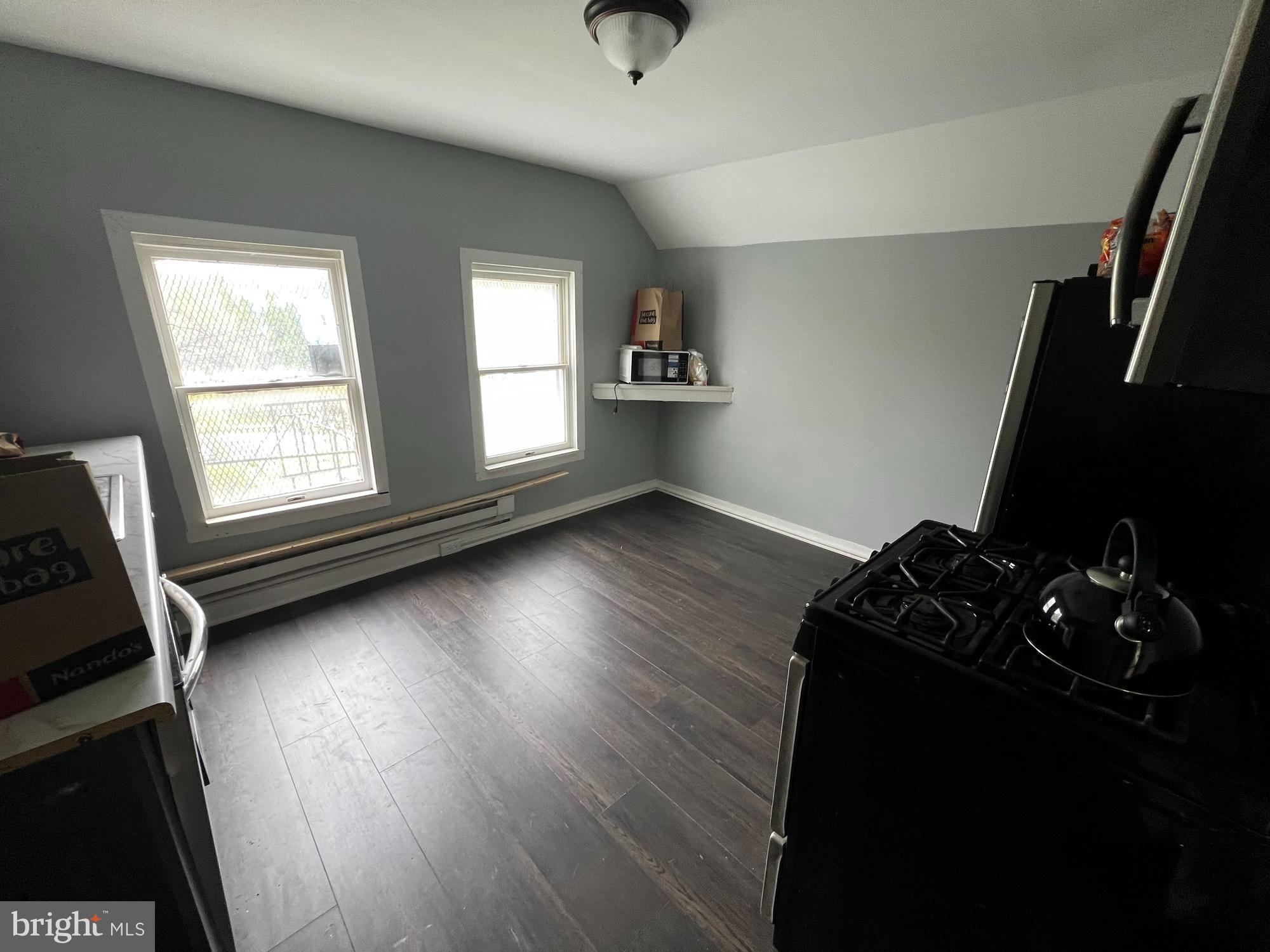 3702 Chesholm Road Baltimore, MD 21216 - Photo 6 of 10