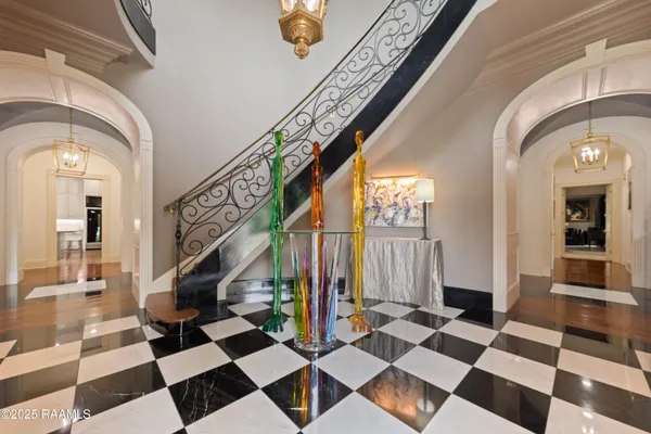 $3,000,000 | 12425 North Marcus Road, Abbeville, LA 70510