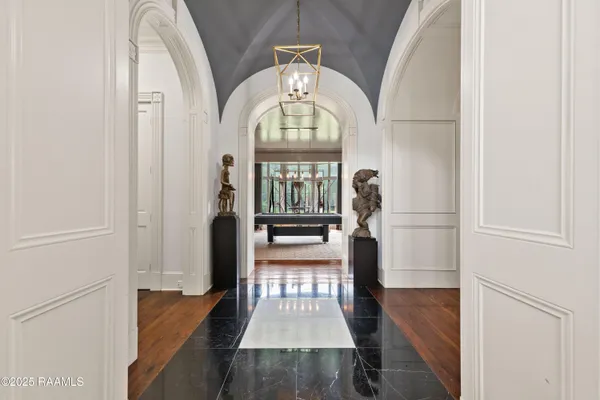 $3,000,000 | 12425 North Marcus Road, Abbeville, LA 70510