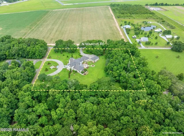 $3,000,000 | 12425 North Marcus Road, Abbeville, LA 70510