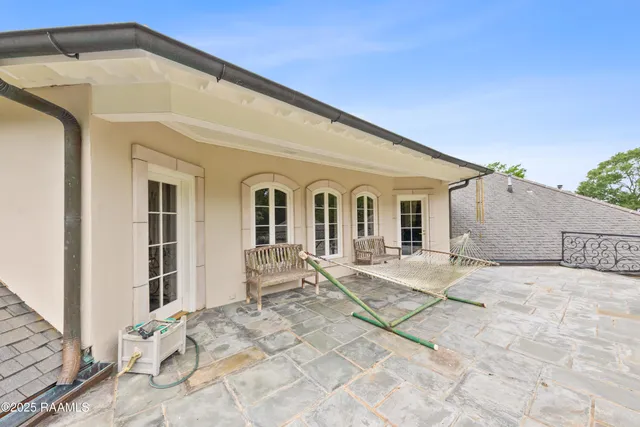 $3,000,000 | 12425 North Marcus Road, Abbeville, LA 70510