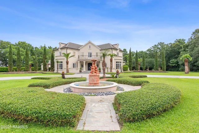 $3,000,000 | 12425 North Marcus Road, Abbeville, LA 70510