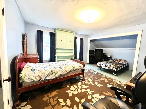 $275,000 | 572 Highway 140, Tinmouth, VT 05773