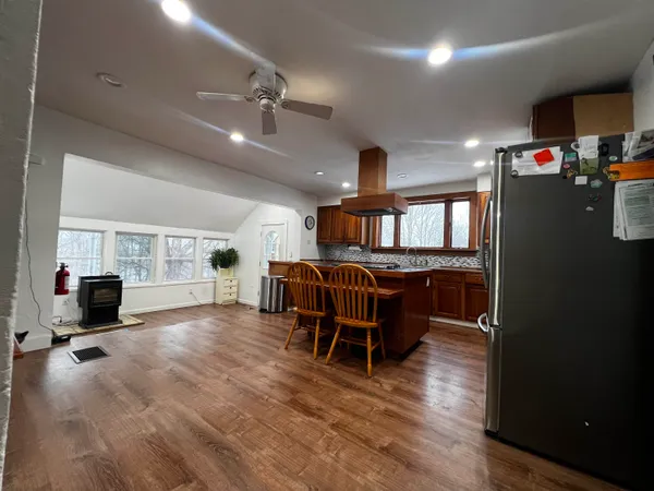 $275,000 | 572 Highway 140, Tinmouth, VT 05773