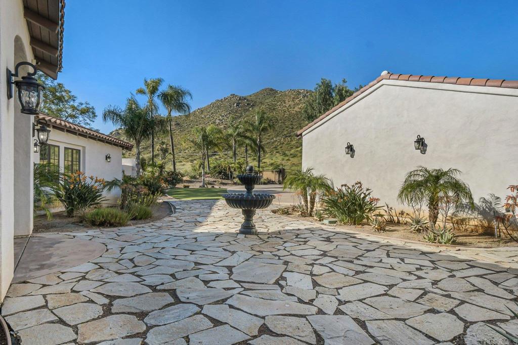 3369 Dehesa Road El Cajon, CA 92019 - Photo 33 of 57