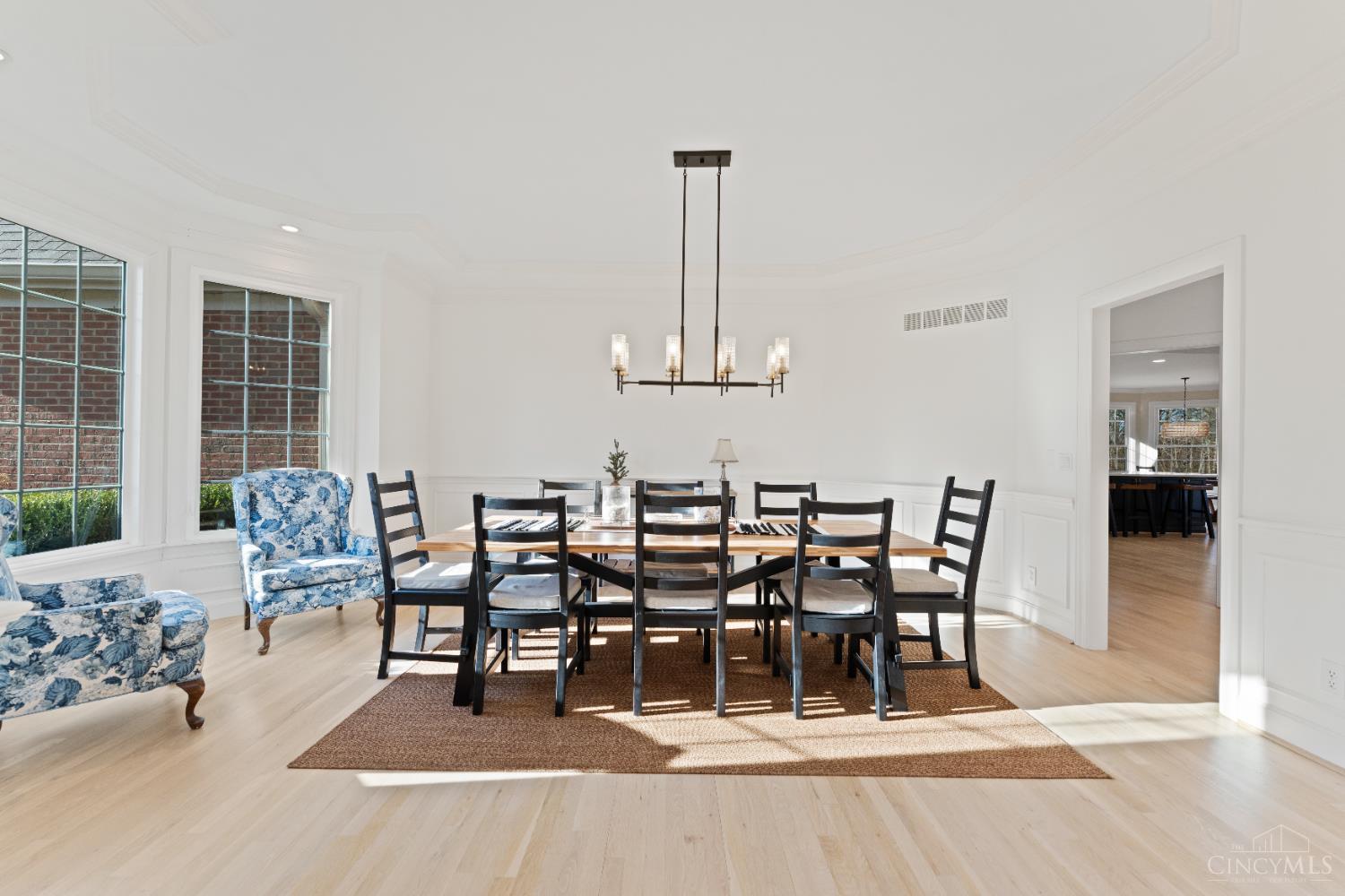 7948 Kugler Mill Road Cincinnati, OH 45243 - Photo 13 of 30 Gallery Image 13