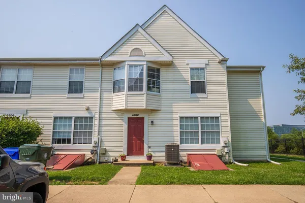 $3,595 | 4801 Berwyn House Road, Unit A4801, College Park, MD 20740