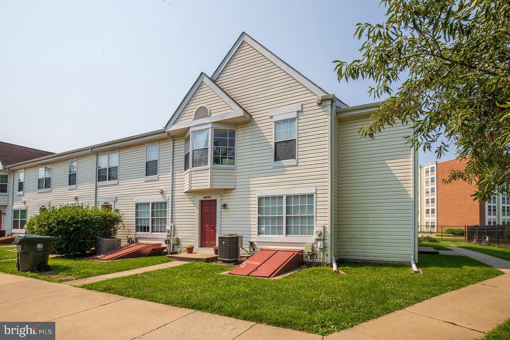 4801 Berwyn House Road, Unit A4801 College Park, MD 20740 - Photo 3 of 17 Spacious and Light-filled