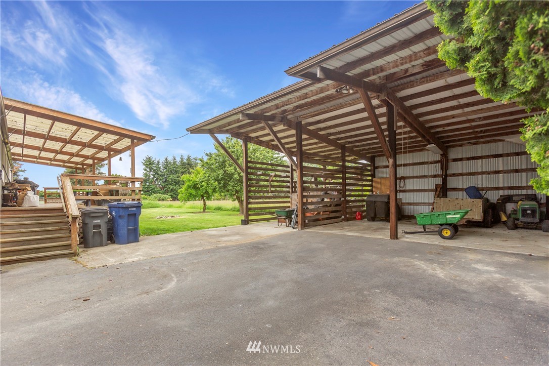 17943 Bennett Road Mount Vernon, WA 98273 - Photo 17 of 25 Gallery Image 17