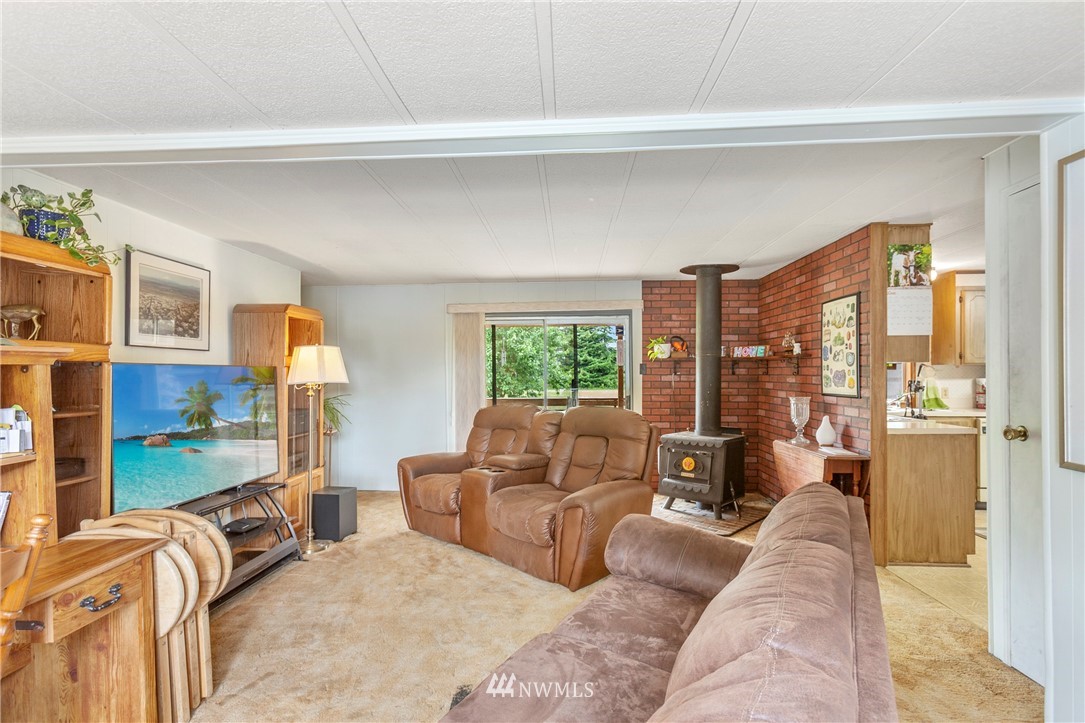 17943 Bennett Road Mount Vernon, WA 98273 - Photo 5 of 25 Gallery Image 5