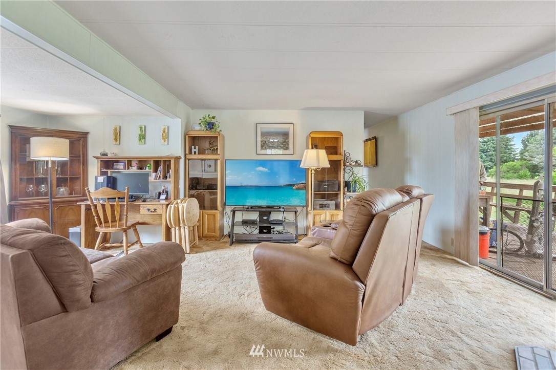 17943 Bennett Road Mount Vernon, WA 98273 - Photo 6 of 25 Gallery Image 6